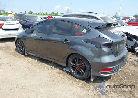 2018 Ford Focus St z USA, uszkodzony, nr VIN 1FADP3L9XJL247265